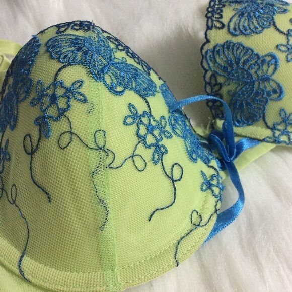 4 for $20//Retro Green Bra - Picture 4 of 7